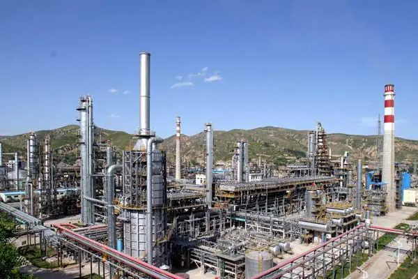 石油分餾氣體危險(xiǎn)因素有哪些類(lèi)型