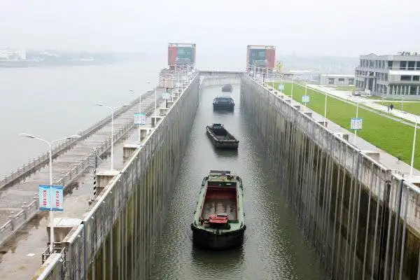 贏潤集團研制尾氣快速檢測設備，打響內河船舶大氣污染防治攻堅戰(zhàn)！